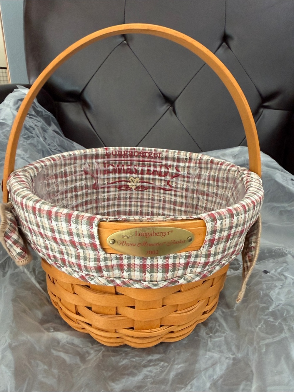 Longaberger woven memories basket with red and cream plaid liner & protector